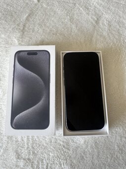 iPhone 15 Pro 128GB - 2