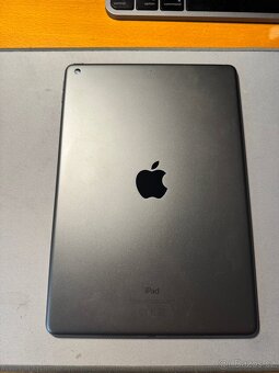 Apple iPad 9. generace Wi-Fi (64 GB) – výborný stav - 2