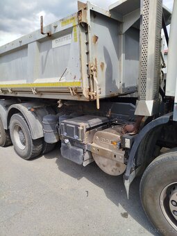 DAF Cf 85 sklápěč - 2