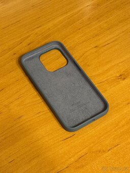 IPhone 15 Pro kryt - 2
