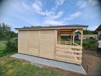Záhradní dřevěna chatka - 2
