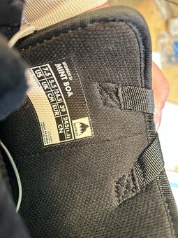 prodám dětské boty BURTON - 2