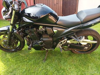 Suzuki GSF 1250A Bandit - 2