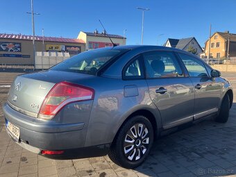 Citroën C4 sedan 1,6 16V - 2