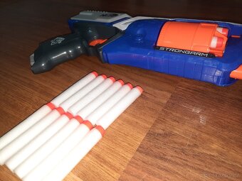 Hasbro Nerf Elite Strongarm - 2