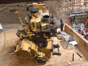 Motor CAT (Perkins) 3003,  (CAT 301.8) - 2