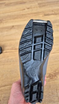 Boty na bezky dětské vel. 33 - 2