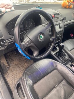 Škoda Octavia 2 - 2