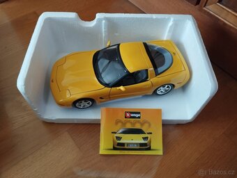 Bburago Chevrolet Corvette 1:18 - 2