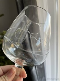 Velká sklenice na víno - 2