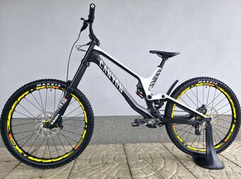 Downhill kolo Canyon Sender CF 9.0 Team Carbon 2018 27.5" - 2