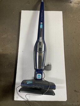 vysavač ELECTROLUX ergorapido - 2