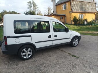 Opel combo Tour 1.3 tdci - 2