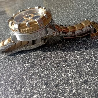 Invicta - 2