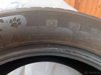 Pneu 235/55/18 - 2