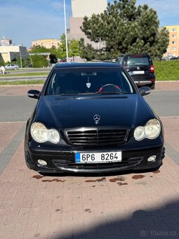 mercedes benz c203 - 2