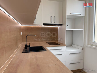 Pronájem bytu 2+1, 65 m², Louny, ul. Kpt. Nálepky - 2