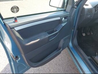 Opel Meriva 1.4i-16V - 2