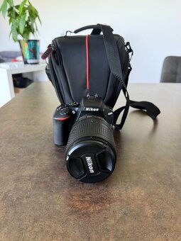 Nikon D5600 + AF-S DX 18-140 mm f/3,5-5,6G ED VR - 2