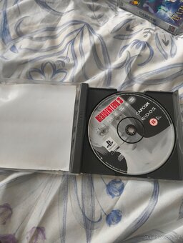 Resident Evil 3: Nemesis - PlayStation 1 - 2