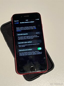 Apple iPhone 8 RED - 2