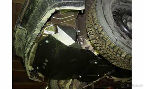 Prodám ochranné plechy motorů a převodovek  na různé vozy - 2