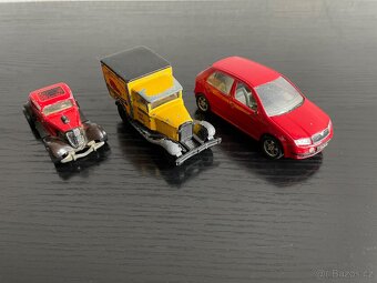 Dobové modely Matchbox Hotwheels Kaden (cena za kus) - 2