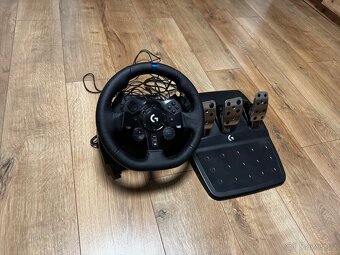 Volant Logitech G923 - 2