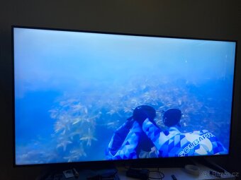 Samsung Smart TV 65" LED (UE65RU7022KXXH) - 2