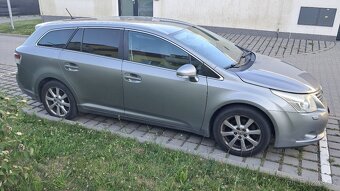 Toyota Avensis Kombi ADT270 - 2