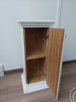 Stolek na květiny - 2