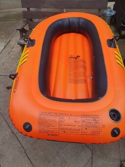 Nafukovací člun Explorer Pro 200 - 2