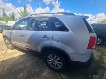 SORENTO 2,2 crdi 145 kw - automat - 7 mist- vada motoru - 2