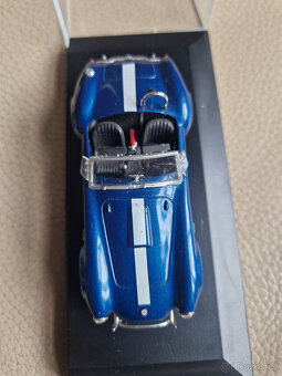 Shelby Cobra - model 1:43 - 2