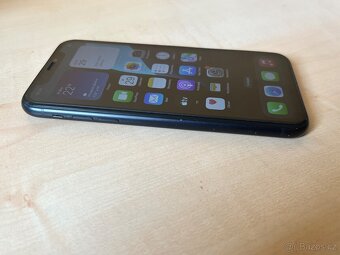 Iphone xr - 2