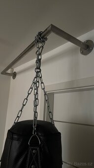 Boxovací pytel se železnou konstrukcí - 2