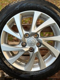 Sada ALU kola 16" Toyota Auris Touring Sports, senzory tlak - 2