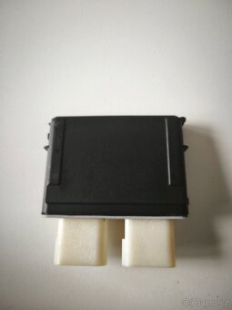 řidící jednotka otváraní kufru virtuál pedál VW škoda 3G0 - 2