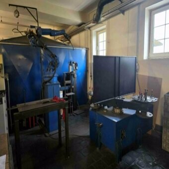 Svařovací robot Motoman z roku 2007 - 2