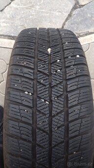 zimní pneu 195 60 15 BARUM + DISKY TOYOTA COROLLA - 2