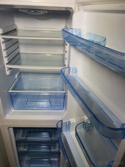 značková úsporná lednice lednička – chladnička s mrazákem - 2