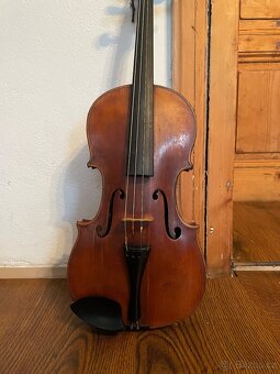 Staré housle stradivarky - 2