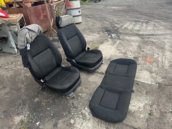 Sedačky VW Golf 4 hatchback - 2