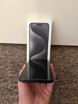 Apple iPhone 15 Pro Max 256gb Black Titan. TOP stav. - 2