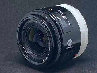 Minolta AF 28mm f/2.8 - 2