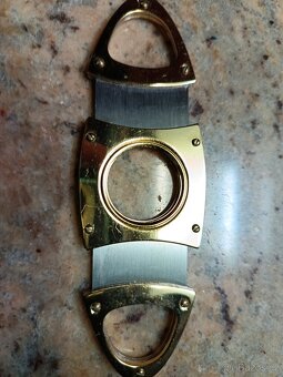 Ořezávač doutníků - 2