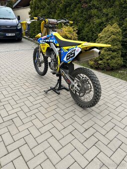 Suzuki rmz 250 - 2
