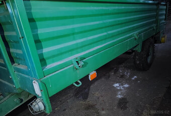 ROZMETADLO HNOJE , NIKDY NEPOUŽITE,ULOŽENKA, - 2