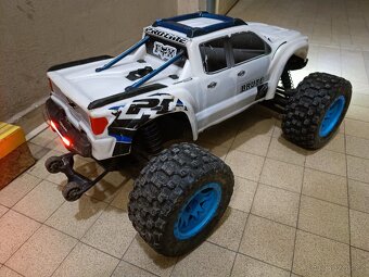 Traxxas x-maxx 8s - 2