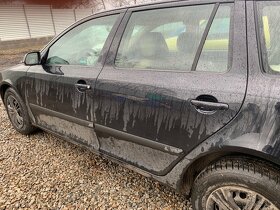 Octavia 2  veskere nahradni dily - 2